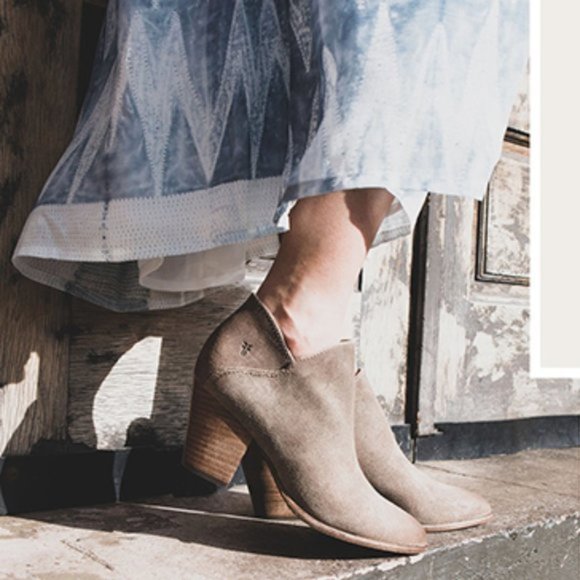 Frye Reed Scallop Cognac Leather Heeled Ankle Boot - Picture 7 of 16